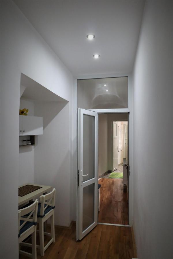 Appartement Center Haus à Bucarest Extérieur photo